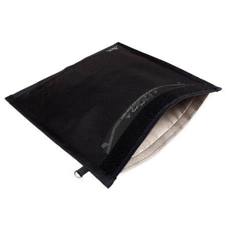 Faraday Bag - 28cm x 25cm Medium Size - Blocks EMF, Radiation, and Tracking Signals for Your Phone and Other Devices - GroundedKiwi.nzlaptop bag laptop bag5gbagemf