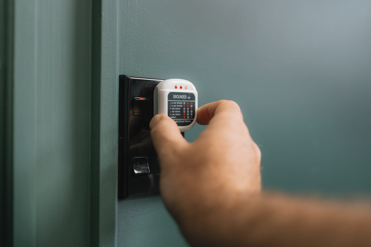 Socket Tester - Test Your Earth Connection - GroundedKiwi.nzElectrical Testing Tools Electrical Testing Toolsearthplugsafe