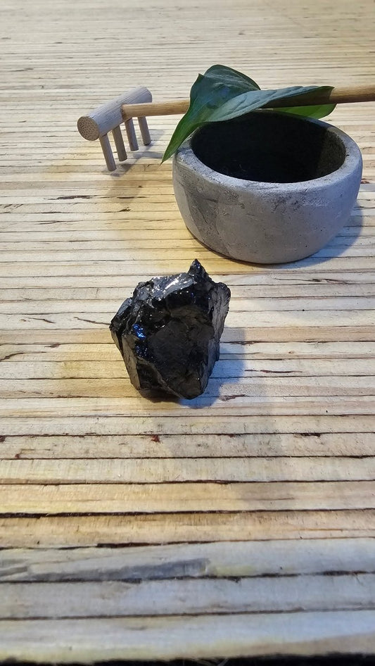 The Ultimate Shungite: Rare One - Piece Nugget - Silberhorn (New Zealand) - GroundedKiwi.nz air travelcarchunk