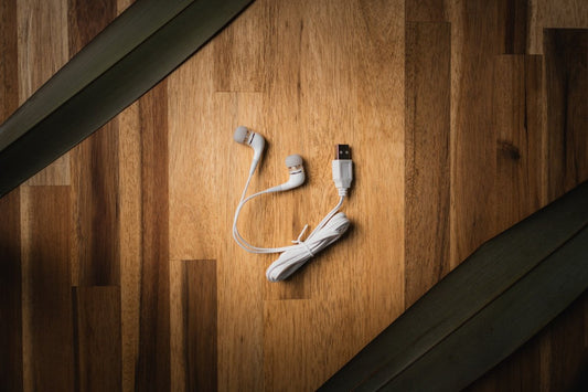 650nm Red Light Therapy Earbuds for General Wellness - GroundedKiwi.nzred light therapy red light therapybudsearearbuds