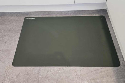 Earthing floor mat 60X90cm - GREEN (New) - GroundedKiwi.nz deskearthearthing