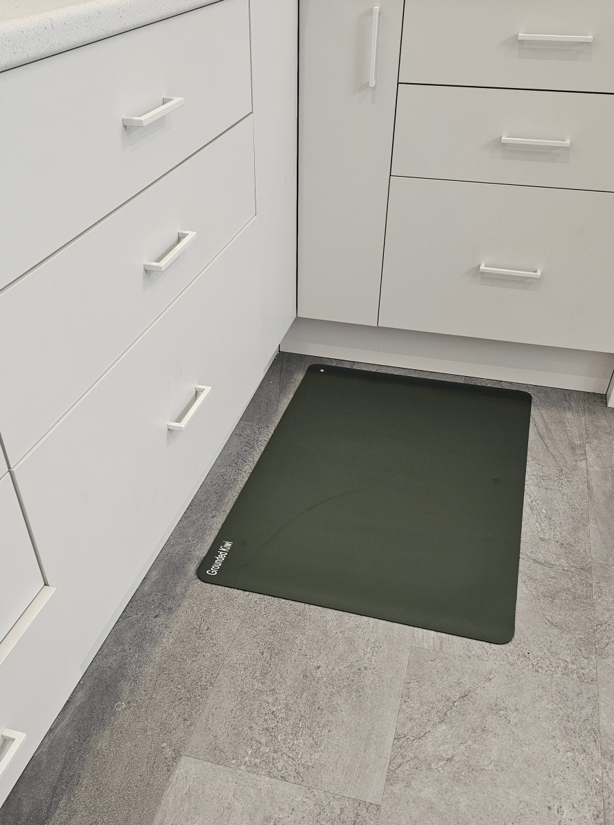 Earthing floor mat 60X90cm - GREEN (New) - GroundedKiwi.nz deskearthearthing