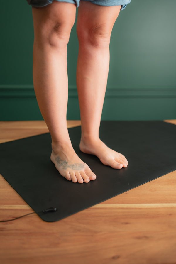 Earthing floor mat - Versatile Grounding - GroundedKiwi.nz deskfloorhome