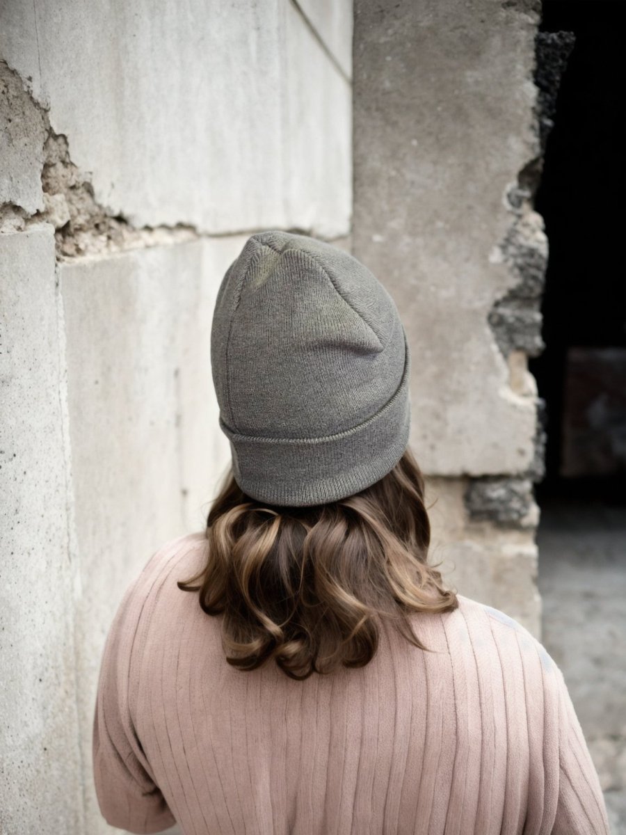 EMF Blocking Warm Wool Beanie by SCRT - Grey - GroundedKiwi.nz 5gbeanieblocking