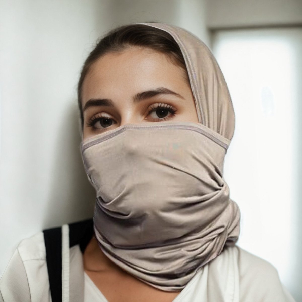 Shielding EMF Protection Neck Gaiter: Wrap Yourself in Wellness on the Move - GroundedKiwi.nz 5gantiantiradiation