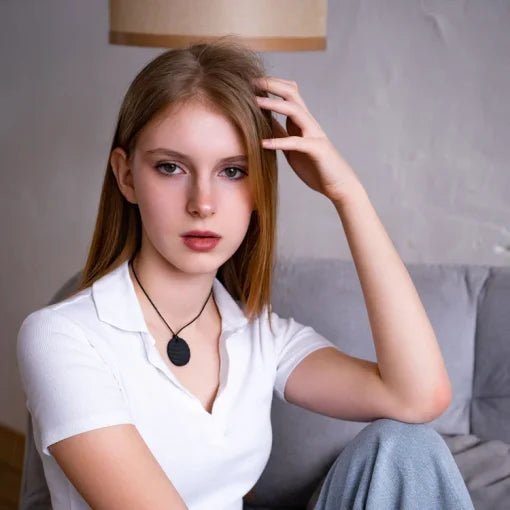 Shungite Stone Breeze Pendant - Balance and clean your Root Chakra - GroundedKiwi.nzNecklace Necklace5ganit radiationbalance