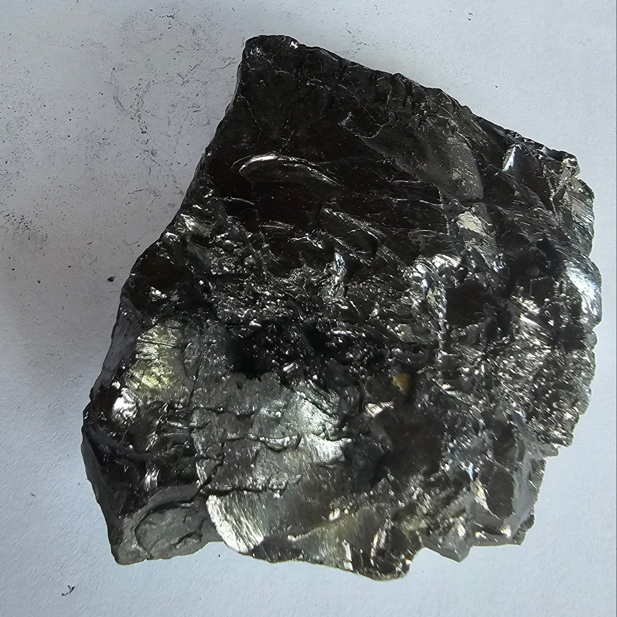 SUPER LARGE 129 gram Rare One - Piece Nugget  Three - GroundedKiwi.nz air travelcarchunk