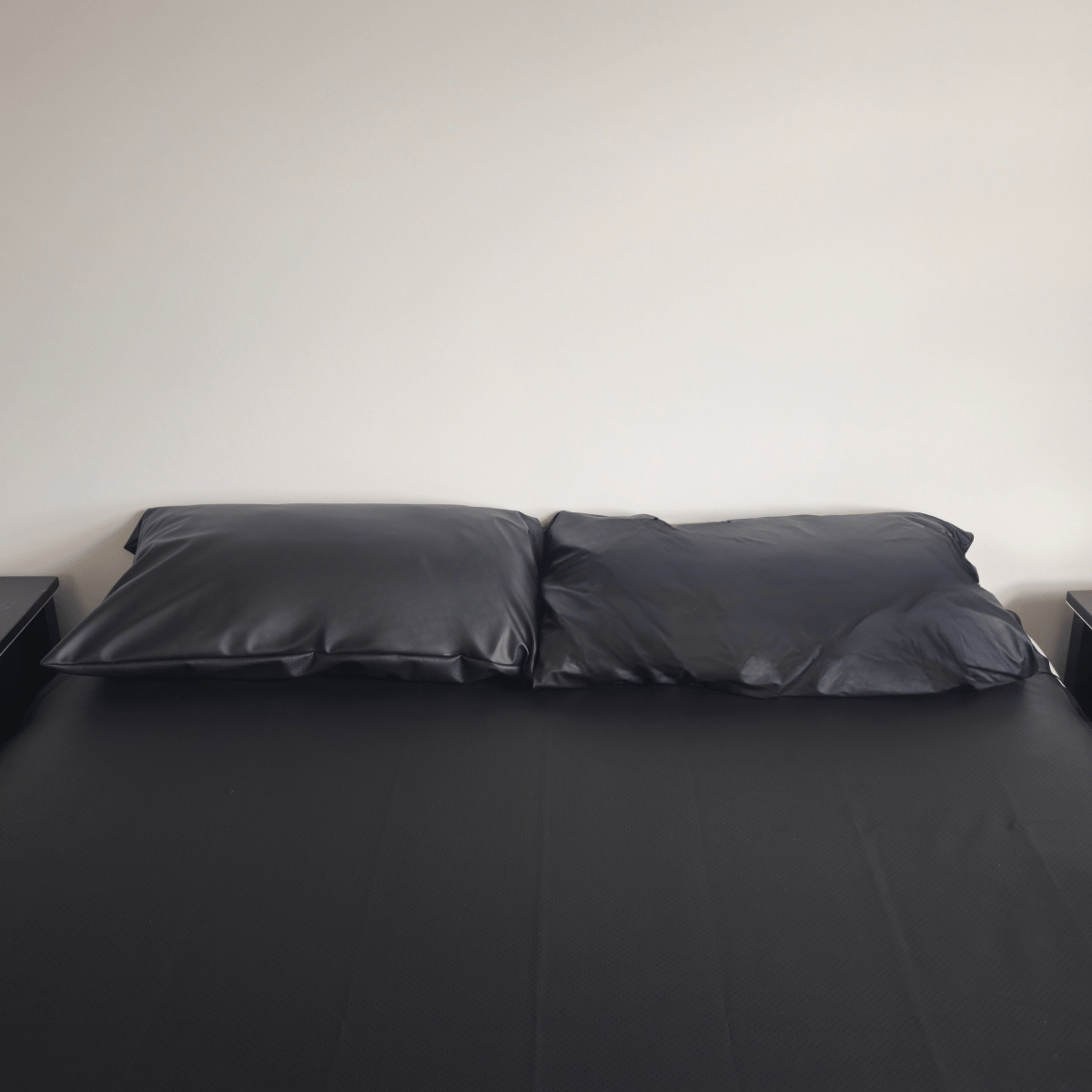 Ultimate KING Earthing Mat Package Deal - King Mat + Two Earthing Pillow Covers - GroundedKiwi.nzBedding Beddingadd onbed sheetcover