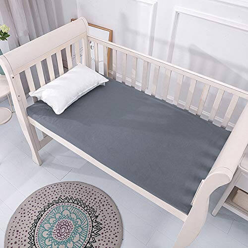 Earthing fitted baby cot sheet 131cm X 69cm - GroundedKiwi.nz