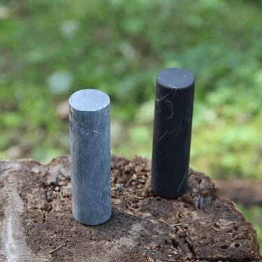 Shungite Cylinder Harmonizers- ONE PAIR - Healing Rods for Balancing, Cleaning and Healing - GroundedKiwi.nz