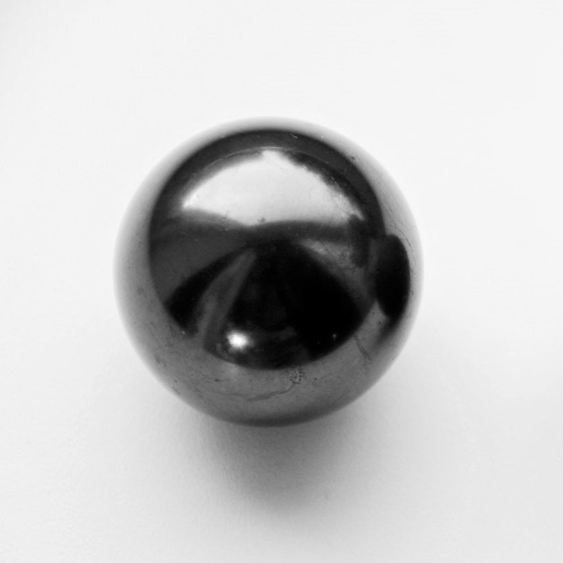 Shungite Sphere 40mm, Beautiful piece for bedrooms and living area's - GroundedKiwi.nzDecor Decor5ganit radiationcrystal