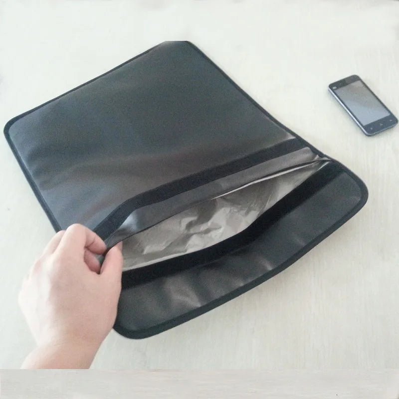 Versatile Laptop & Tablet Bag with Built-in Signal Blocking - GroundedKiwi.nz
